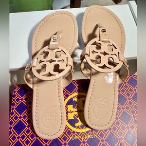 Tory Burch Miller Sandals LIGHT SAND PATENT Size 9